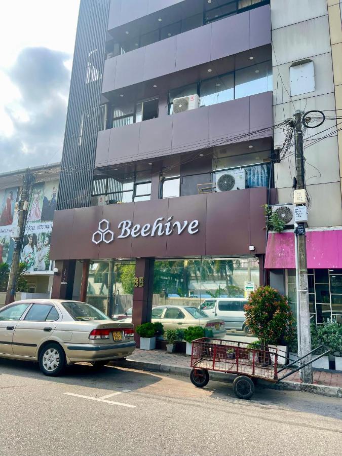 מלון The Beehive קולומבו מראה חיצוני תמונה